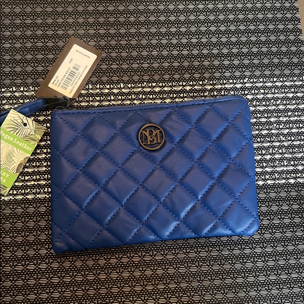 Badgley Mischka Quilted Blue Wristlet NWT